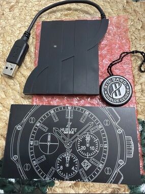 Hublot USB Card Reader w/ Big Bang Hang Tag & Booklet Watch Accessory #H7